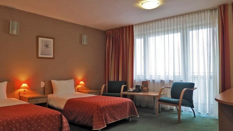 Hotel Wilanow Warszawa By Desilva מראה חיצוני תמונה